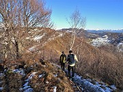 Alla Madonnina del Costone (1195 m) da Zogno (315 m) su sentieri sopra casa (26dic閳??20)  - FOTOGALLERY